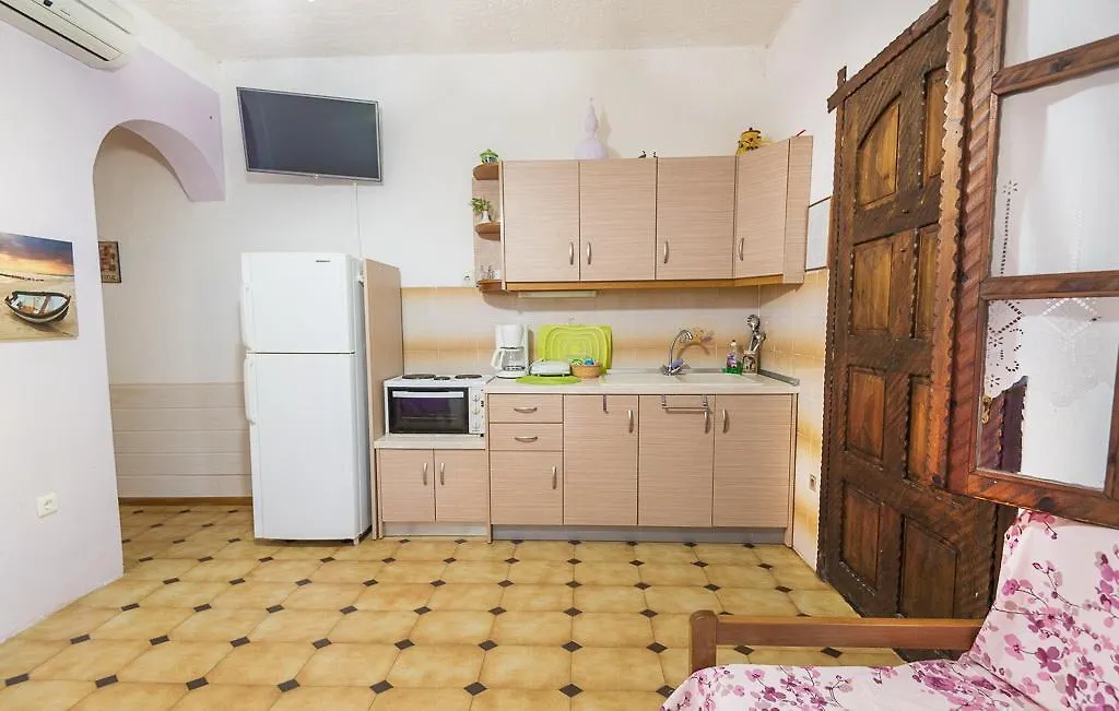 Christeluda Appartement Neos Marmaras