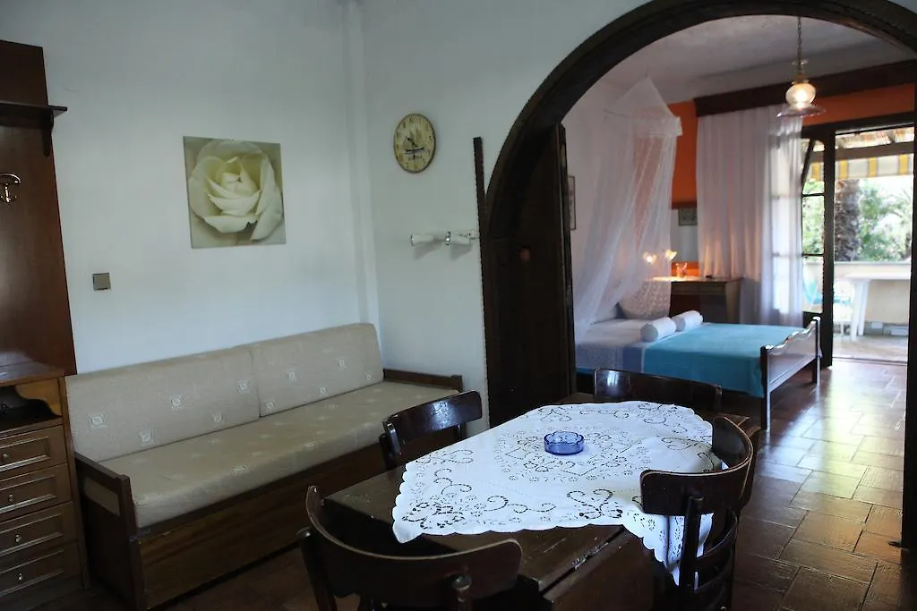 Christeluda Appartement Neos Marmaras Griekenland